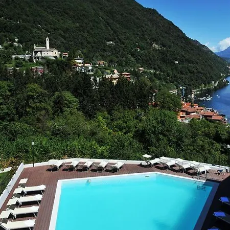 Apartman Sleeps 8 Pool T421308 *
